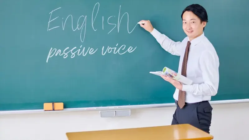 Voz Passiva em Inglês Voz Passiva em Inglês